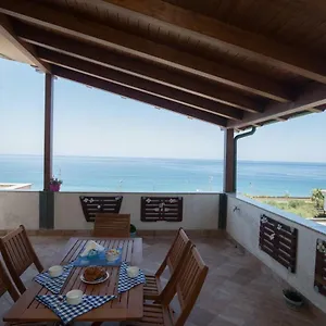 Appartamento Blue House By Perry-holiday, Gioiosa Marea
